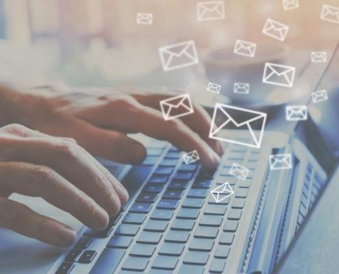 Différence entre e-mailing et newsletter