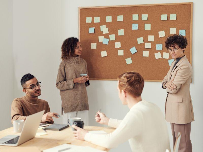 Créer une stratégie de communication multicanale